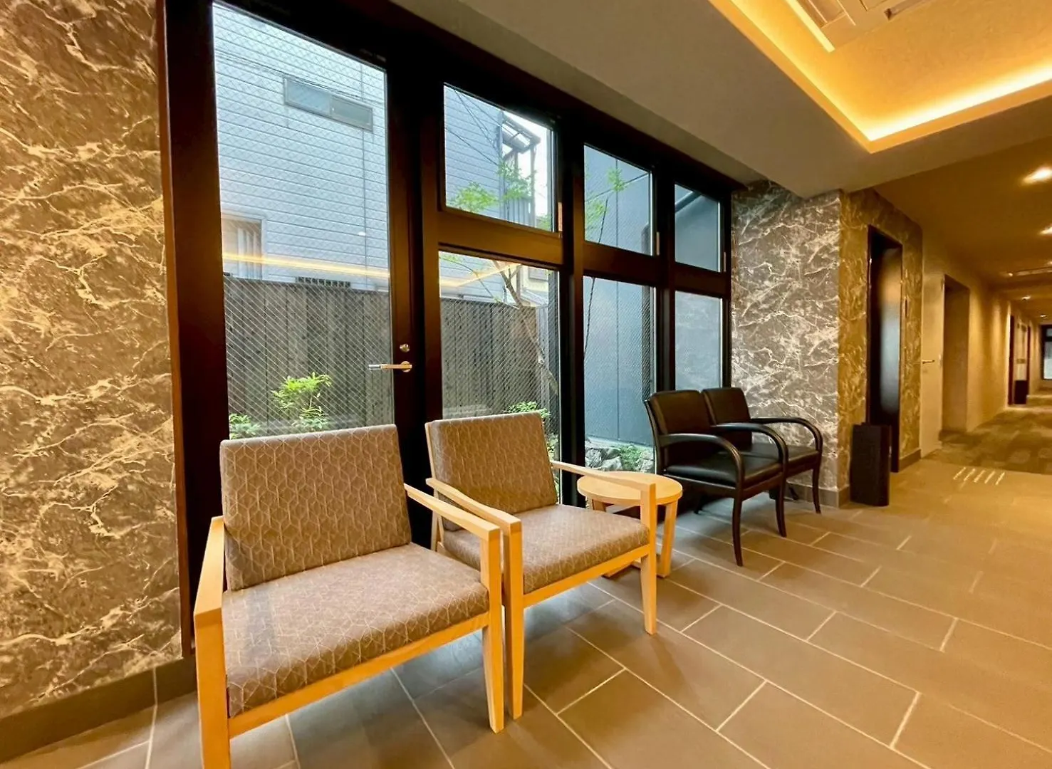 Madoka Kyoto Station West Hotell