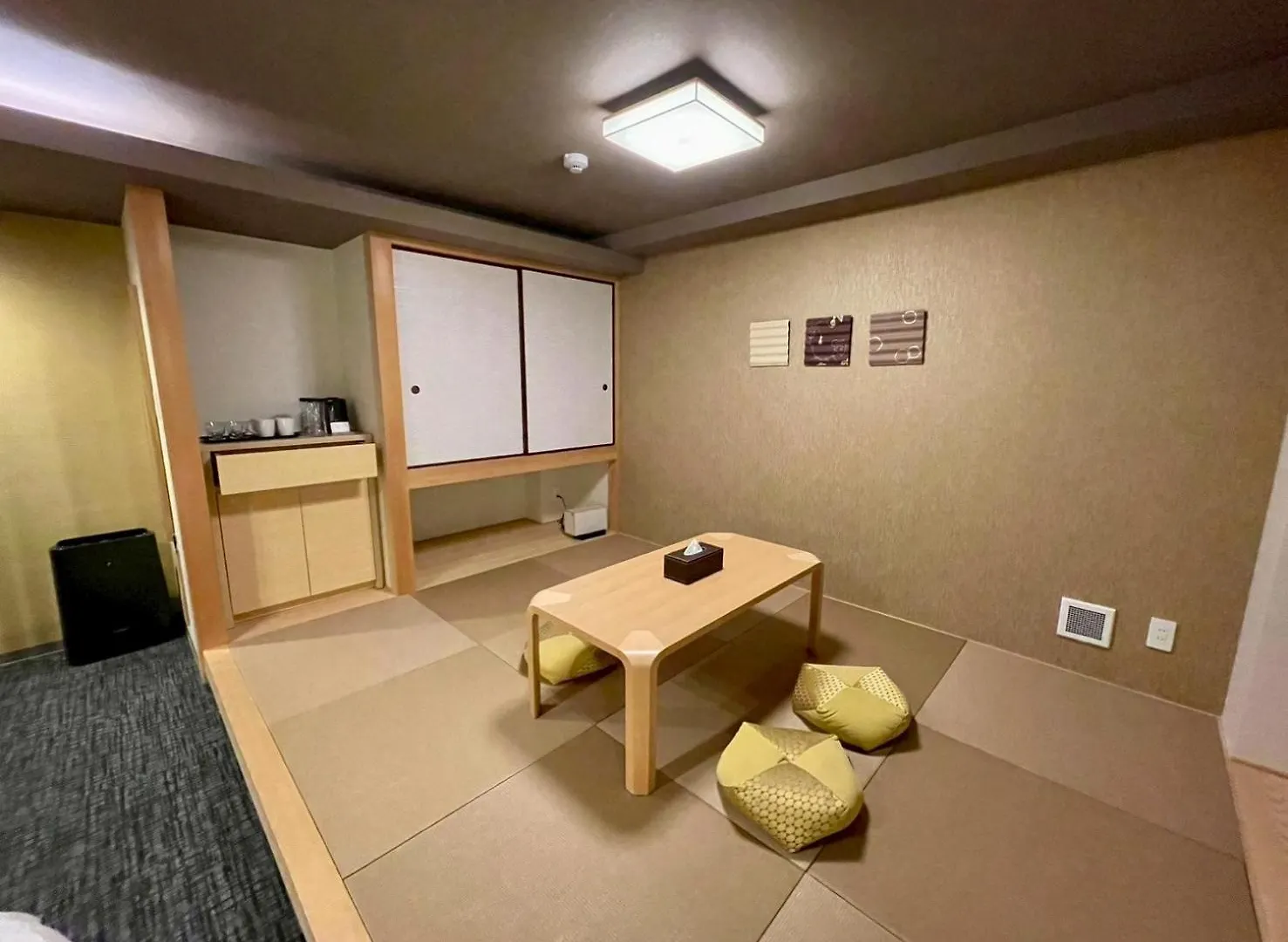 Madoka Kyoto Station West Hotell