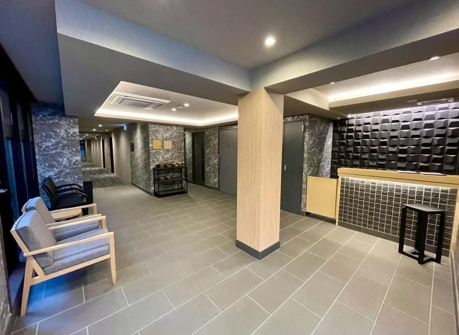 Madoka Kyoto Station West Hotell