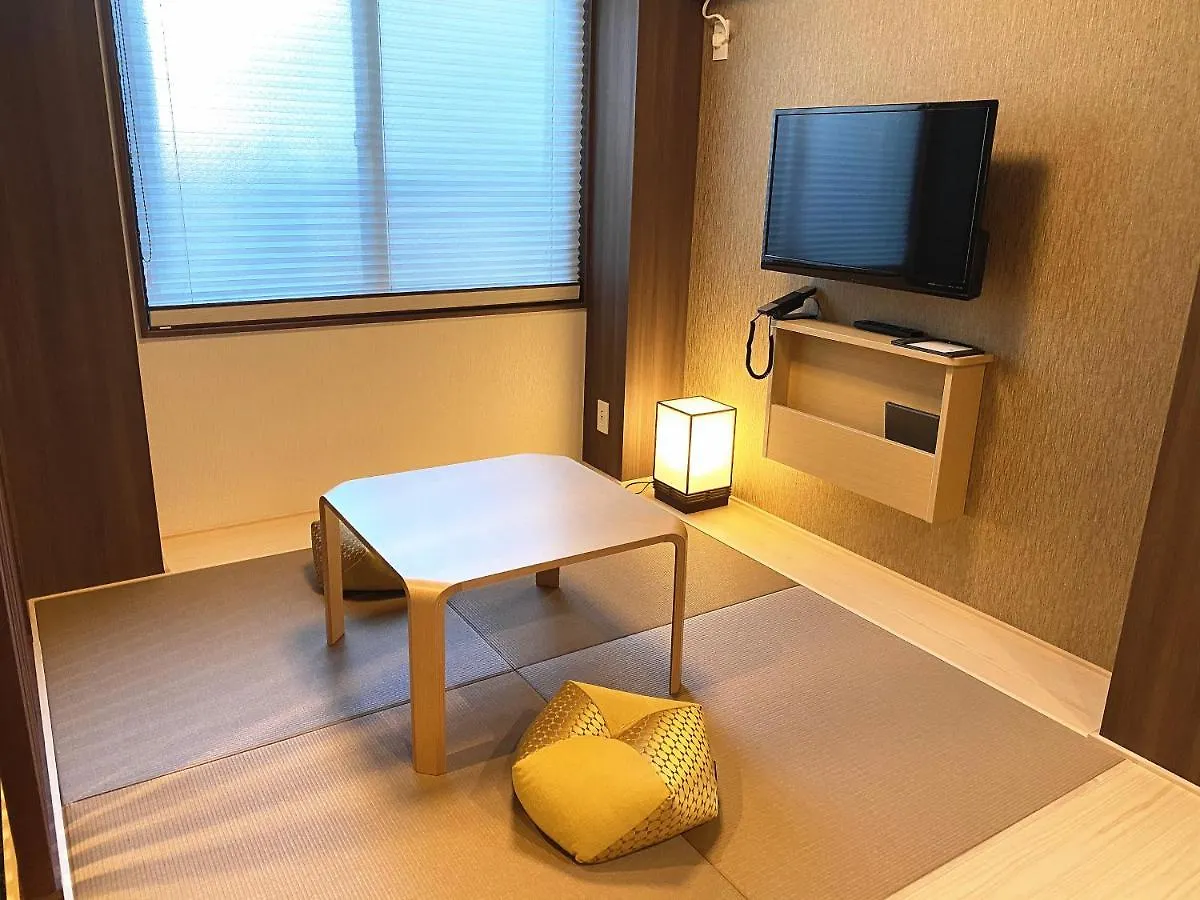 Rinn Kyoto Station West 3*,  Japón