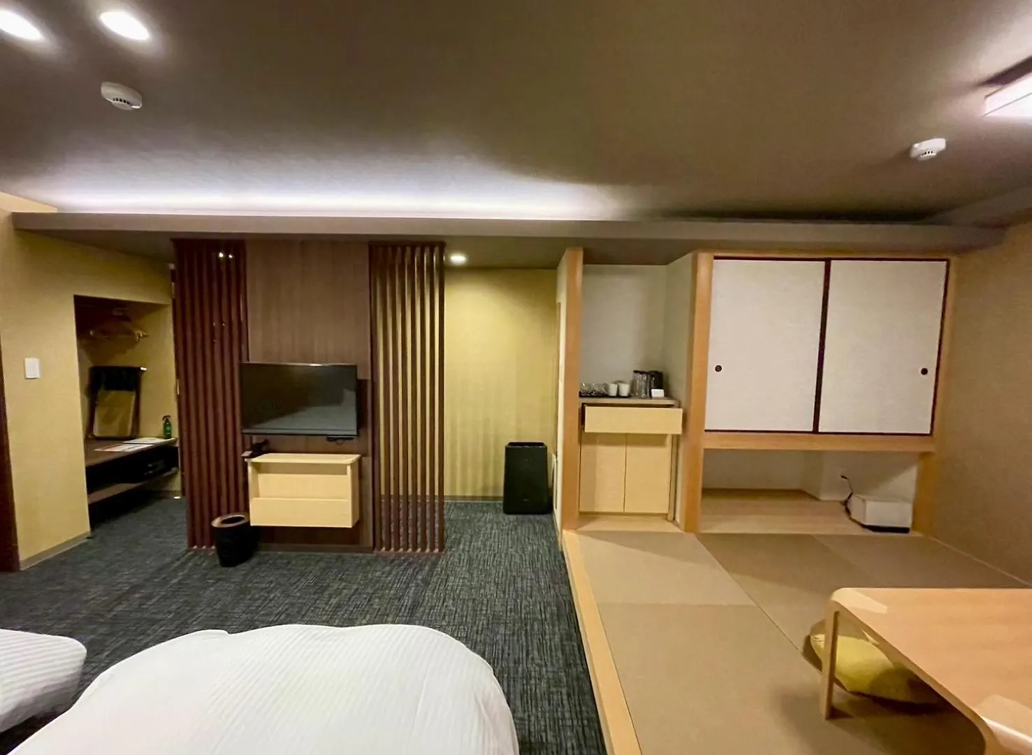 Madoka Kyoto Station West Hotel