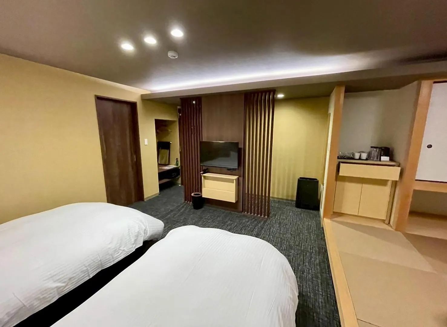 Madoka Kyoto Station West Hotel