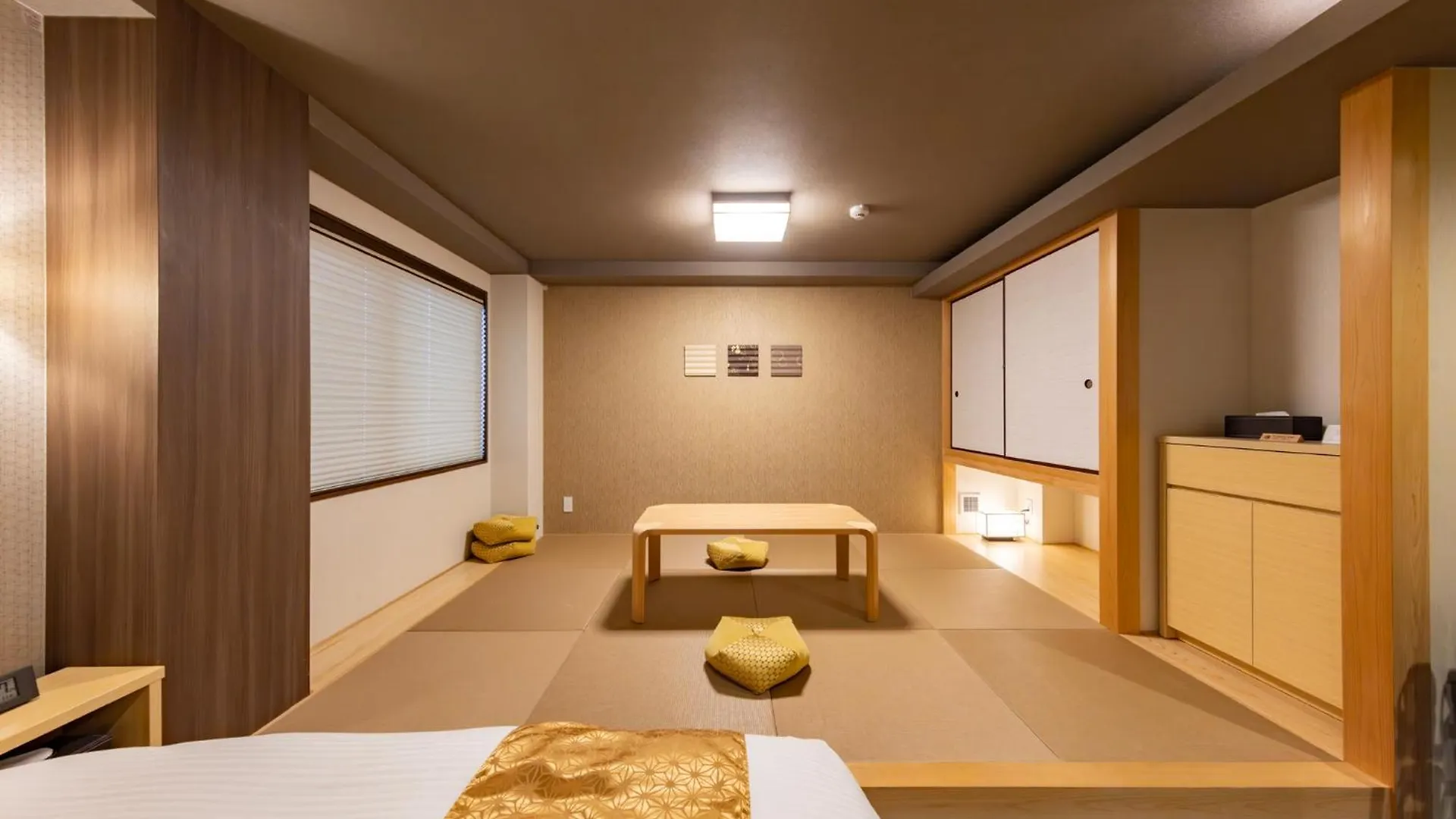 ***  Madoka Kyoto Station West Hotel Japan
