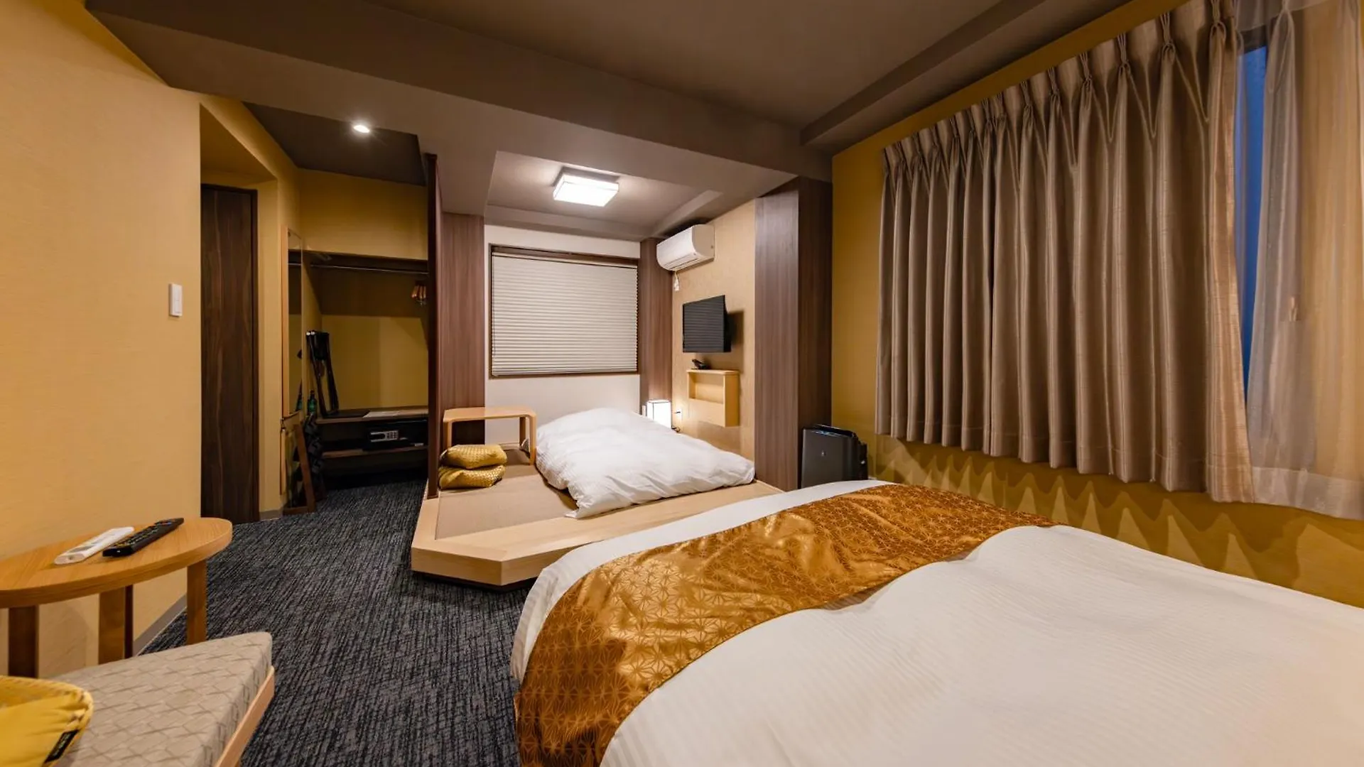 ***  Madoka Kyoto Station West Hotel Japan