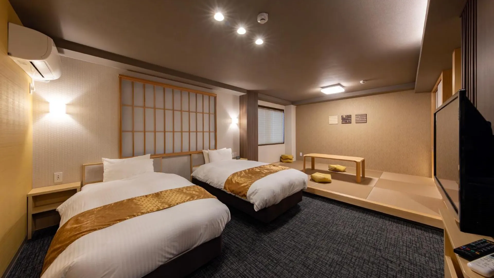 Madoka Kyoto Station West Hotel 3*,