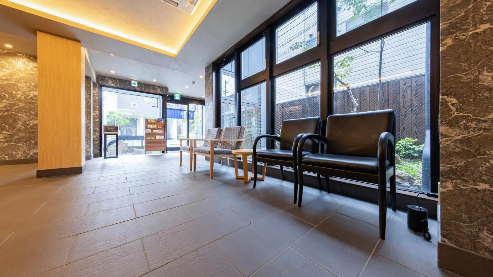 Madoka Kyoto Station West Hotell